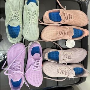 Flux Footwear Athletic Shoes (4 pairs)